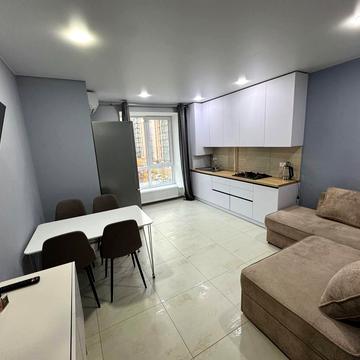 Набережна Перемоги вул., 44п