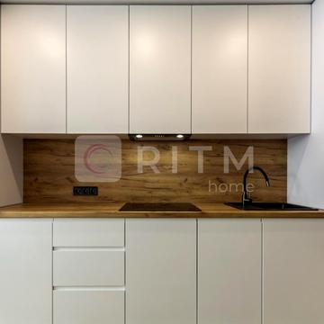 Бельведерська вул., 32-Б