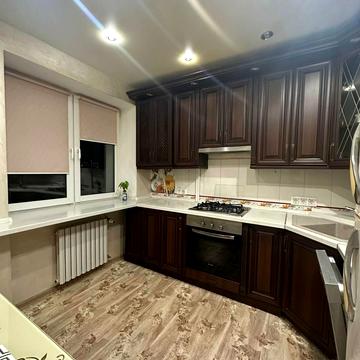 Міцкевича вул., 49