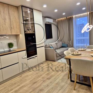 Всеволода Змієнка вул., 30