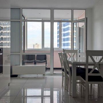 Євгена Сверстюка вул. (Марини Раскової), 6-Е