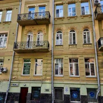 2к квартира, 84 кв. м., вул. Мала Житомирська, 7 Без комісії. English