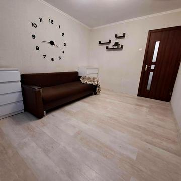 Артеківська вул., 25