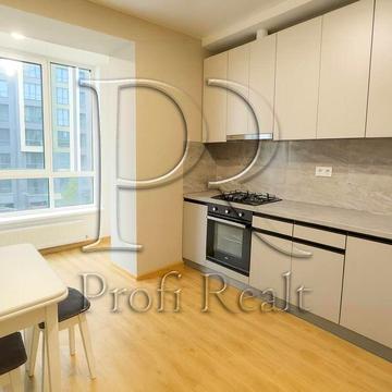 Героїв Небесної Сотні просп., 14/3