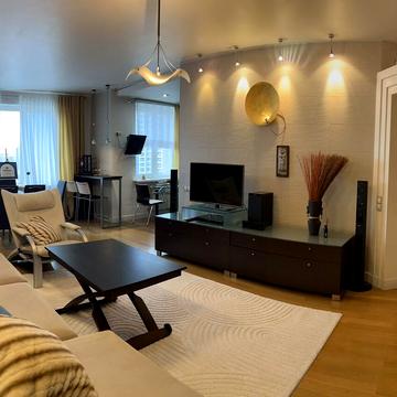 Голосіївський просп. (40-річчя Жовтня), 68