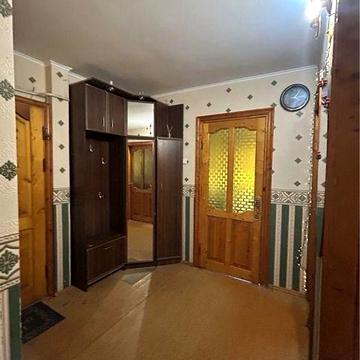 Продам 3 к.кв з автономним опаленням.