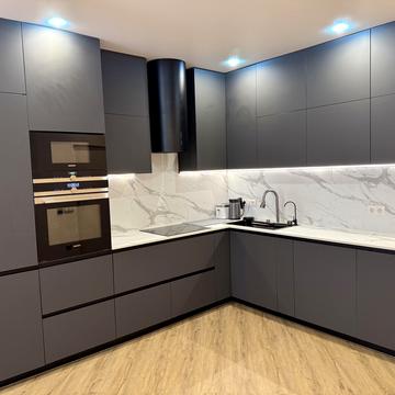 Золотоустівська вул., 25