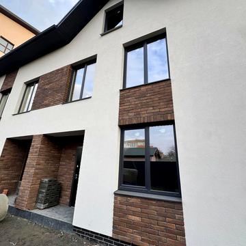 Центральна вул. (Чапаєва)