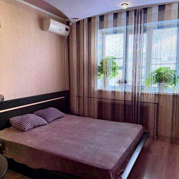 Сдам 3 комн. квартиру ул. Амосова, д.56