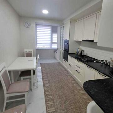 Продаж 2к Квартира Злуки проспект