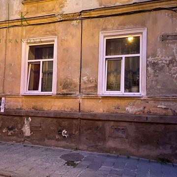 Рибна вул., 5