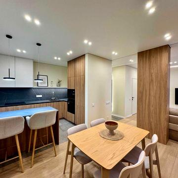 Перша здача стильної 2-кім 71м2 з інвертором 5 кВт в ЖК Файна Таун