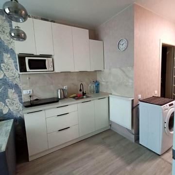 Мирна вул., 3