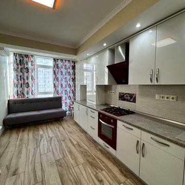 Оренда просторої 1к квартири в ЖК Петрівський квартал поряд ТРЦ