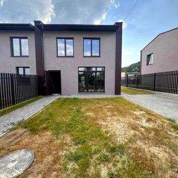 Продаж котеджів смт. Запитів. БЕЗ КОМІСІЇ.