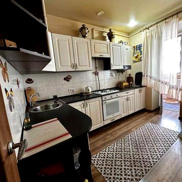 БЕЗ КОМІСІЇ! світла КВАРТИРА з ремонтом. МАМА парк