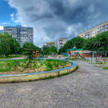 житловий масив Тополя-2 вул., 43