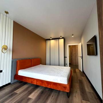 Леоніда Перфецького вул., 6