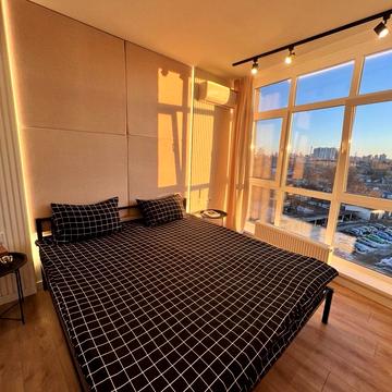 Райдужна вул., 58