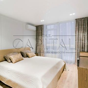 Джона Маккейна вул. (Івана Кудрі), 3-А