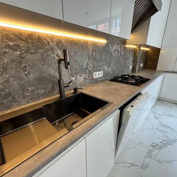 Бельведерська вул., 23