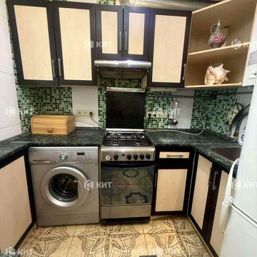 Науки просп. (Леніна), 39а