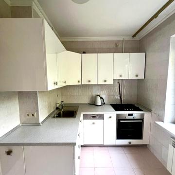 Героїв Маріуполя вул. (Маршала Якубовського), 7