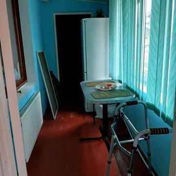 Продам в пятиповерховому будинку 2 кімнатну квартиру з ремонтом