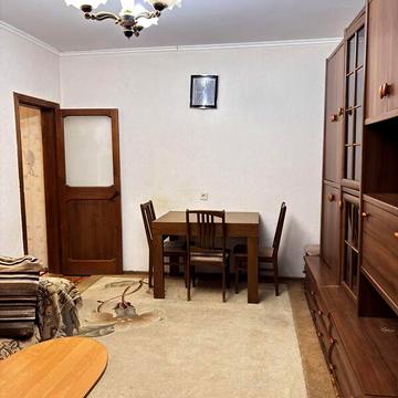 Довгострокова оренда 2к Квартира Валентинівська вулиця