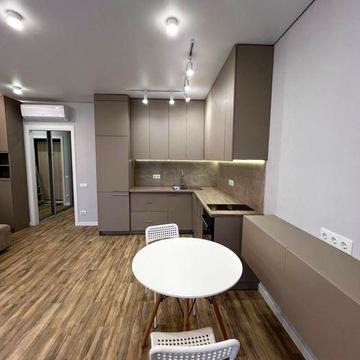 Затишна 1-кімнатна квартира в сучасному комплексі