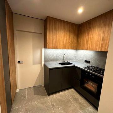 Продаж! Квартира з дизайнерським ремонтом, 5хв до метро Деміївська