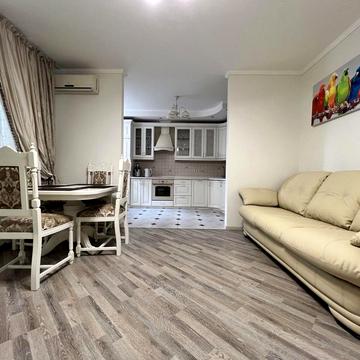 Василя Симоненка вул., 5