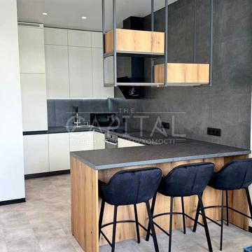 Берестейський просп. (Перемоги), 11