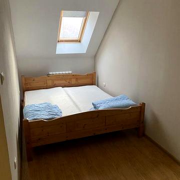 Здам 2-кімнатну квартиру в центрі Ужгорода