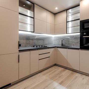 Героїв Майдану вул., 15