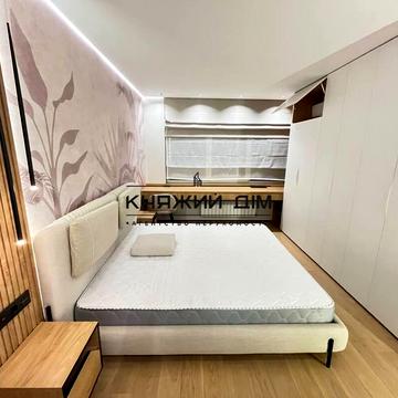 Глибочицька вул., 13