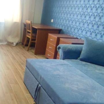 Михайла Донця вул., 2-Б