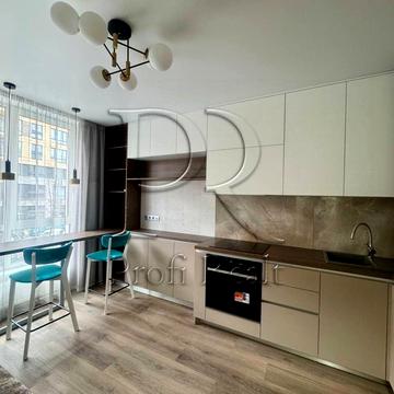 Салютна вул., 2к17