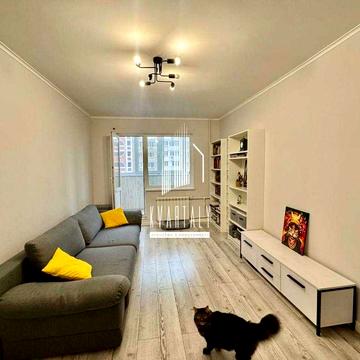 БЕЗ КОМІСІЇ !! Продаж 2к квартири на просп. Червоної Калини 66А