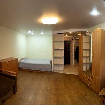 Квартира однокімнатна Самар центр, район острова