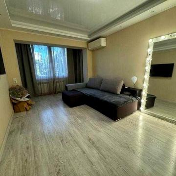 Оренда довгострокова 2-х кімн. квартири біля Краків М.Лівобережна