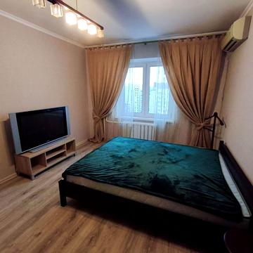 Драгоманова вул., 8-А