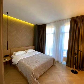 КЛАССНАЯ ПРОСТОРНАЯ 3-комнатная квартира в ЖК Дом на Осипова Центр