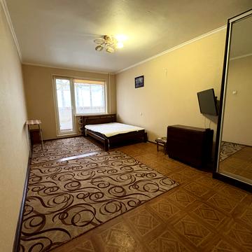 Академіка Павлова вул., 160г