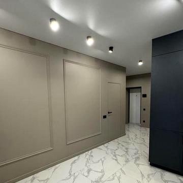 Продам 1-но комнатную квартиру с ремонтом в кирпичном доме