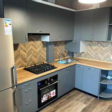 Одеська вул., 23