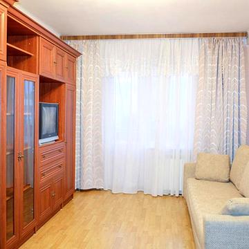 Оболонський просп., 14-Е