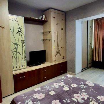 Олександра Кошиця вул., 10/21