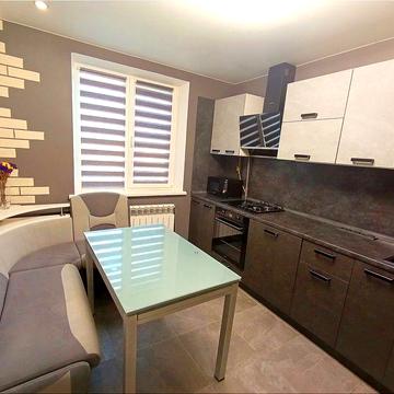 Продам Квартиру Л/б.