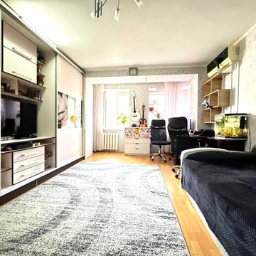 Ярослава Баїса вул. (Володимира Висоцького), 23